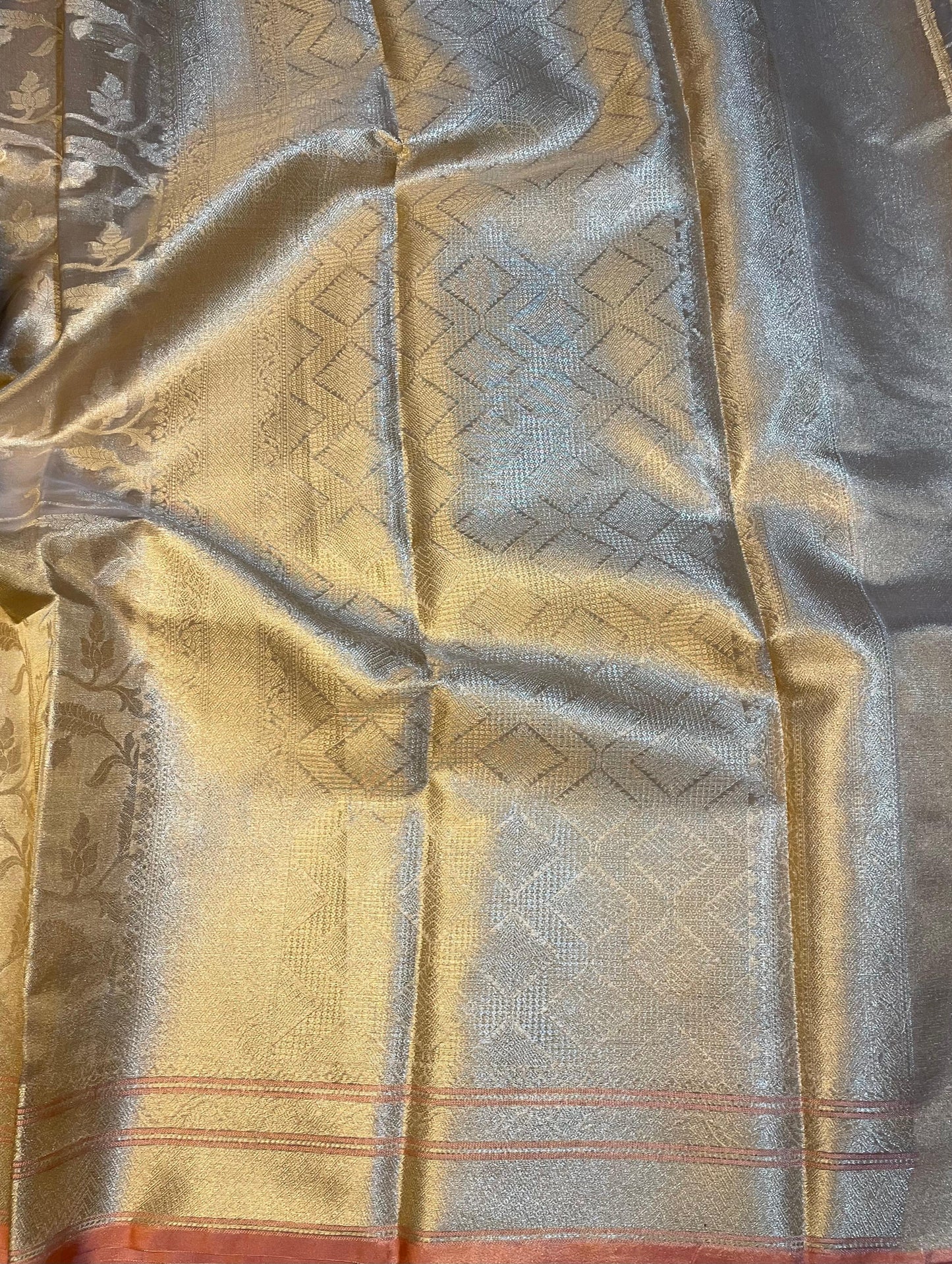 Banarasi Gold Tissue Silk Traditional wear Sarees with Blouse piece