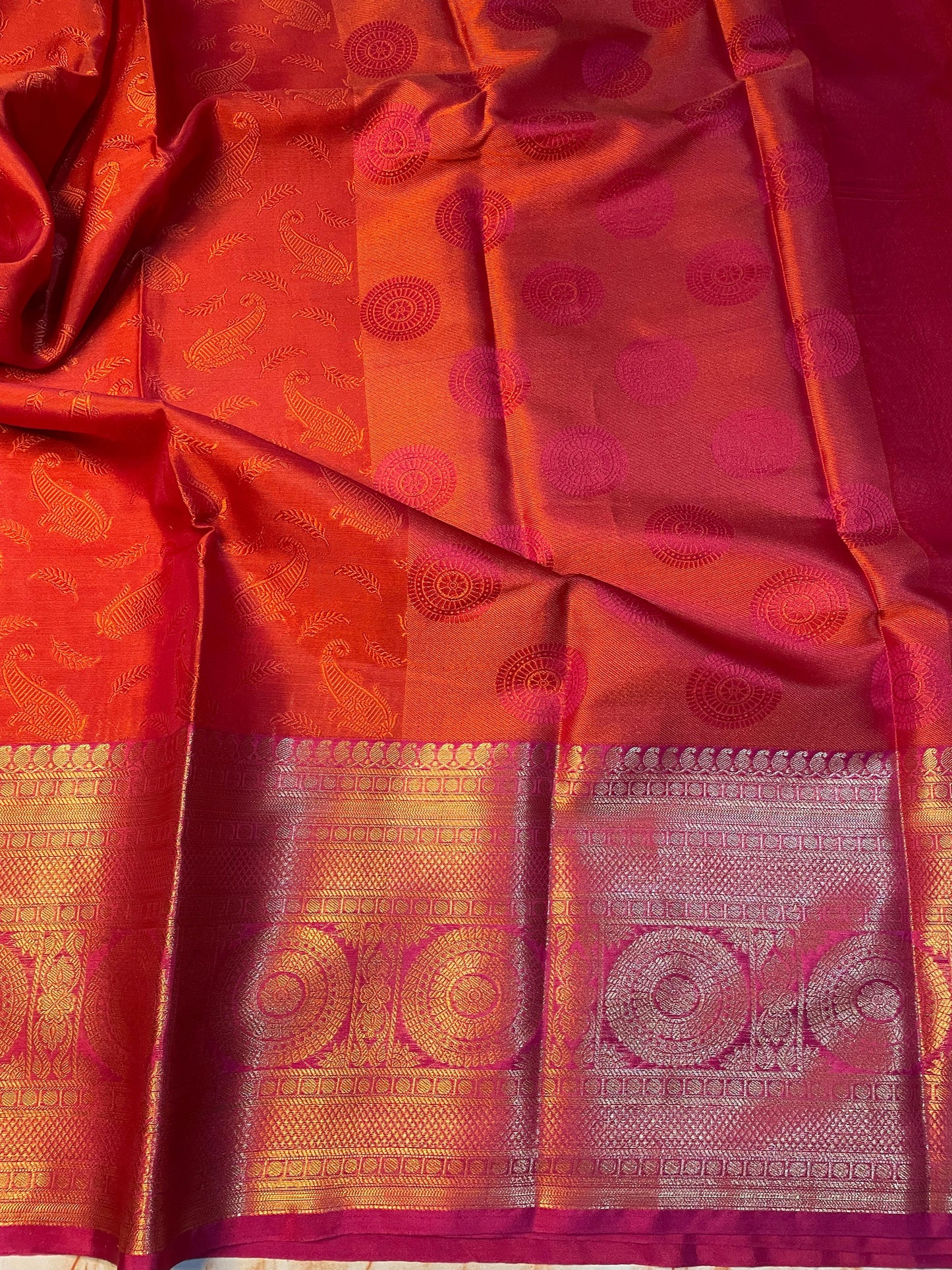 Attractive Kanjeevaram red kanchi kora saree with gold zari weaving skirt traditional border saree