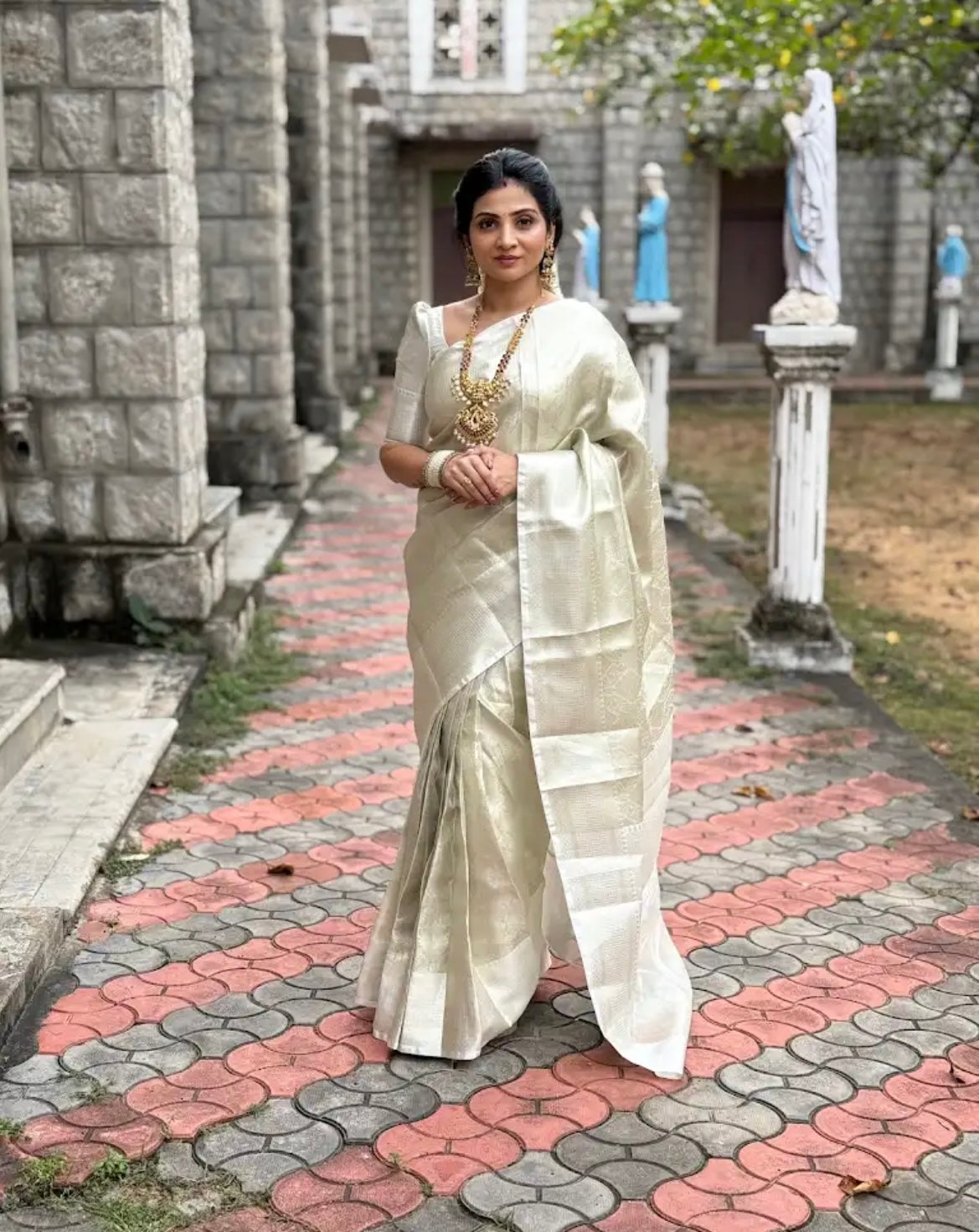 Kanjeevaram Tissue Silk Traditional saree