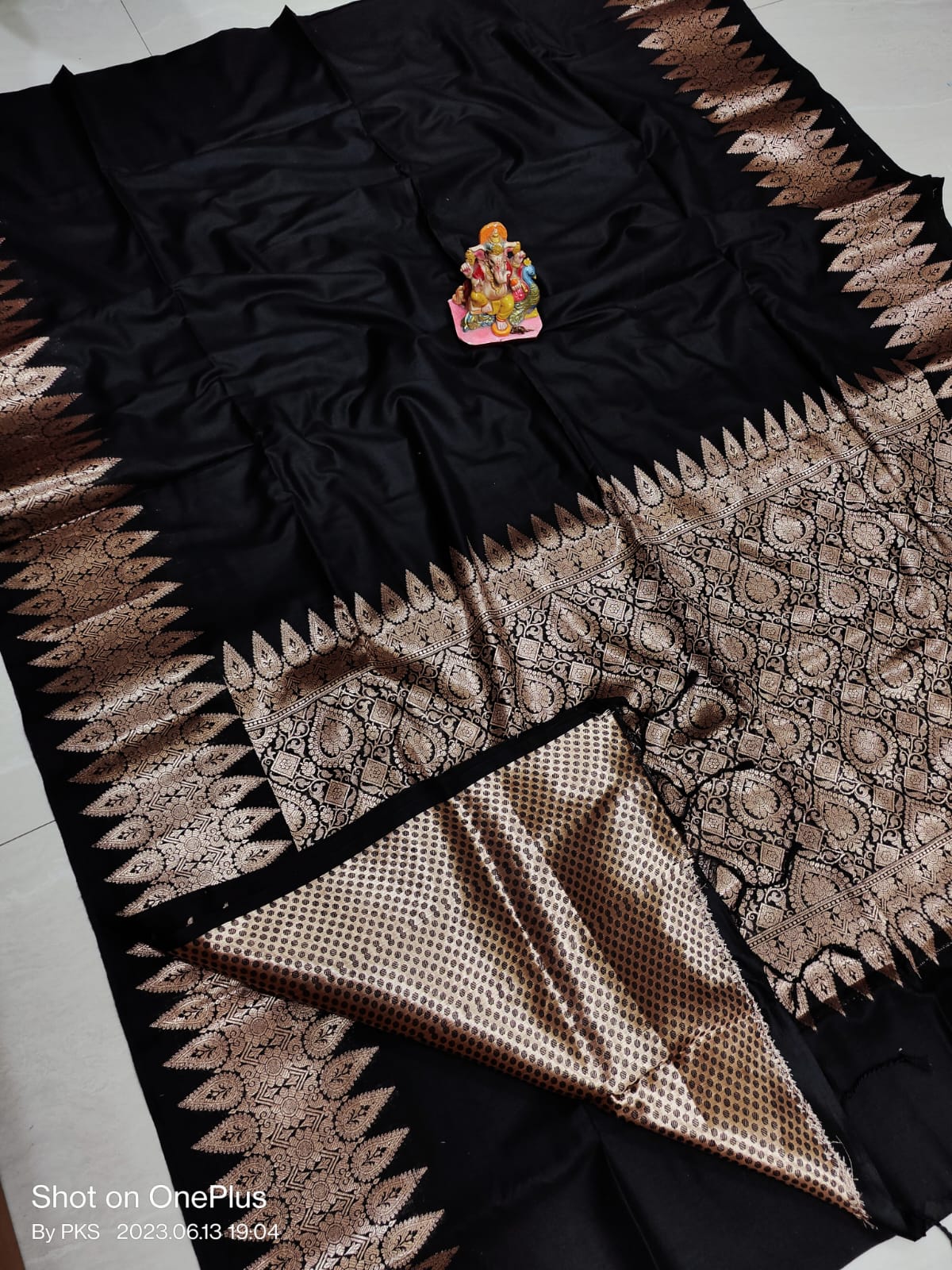 Women's Banarasi Soft Silk black Zari weaving premium sarees