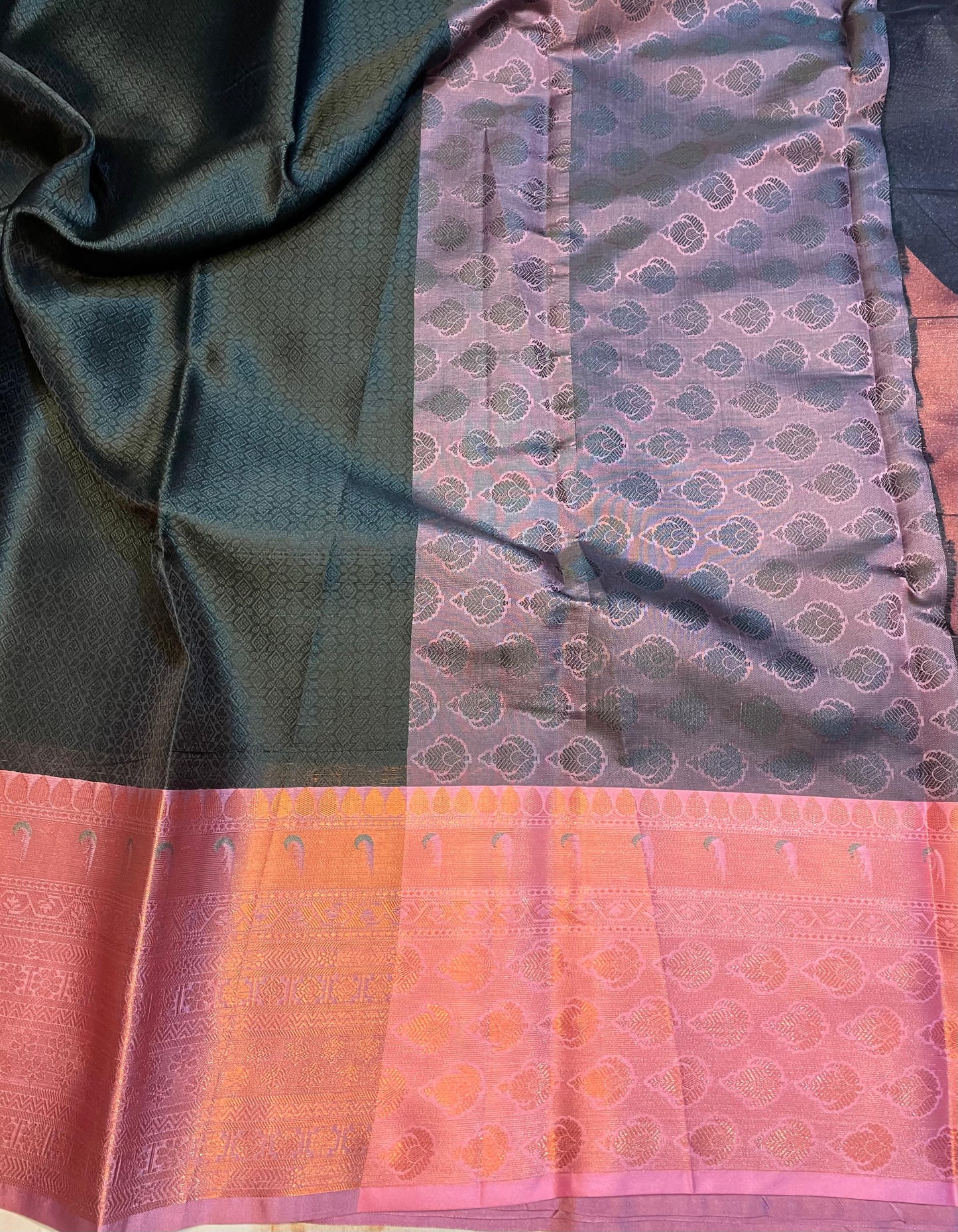 Traditional Kanjeevaram Kora muslin Black+Baby pink Zari weaving Skirt border saree
