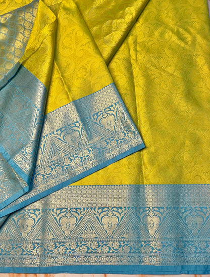 Pretty women's Green with Silver zari weaving skirt Border saree