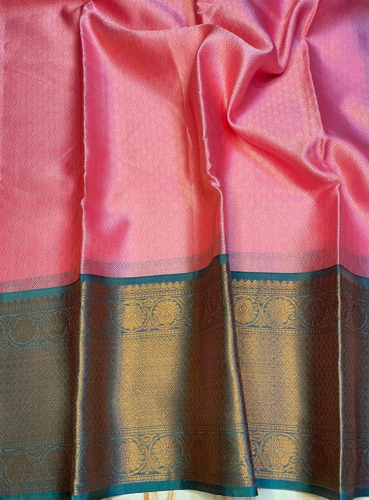 Baby pink Classy look kora muslin saree with green skirt zari weaving border