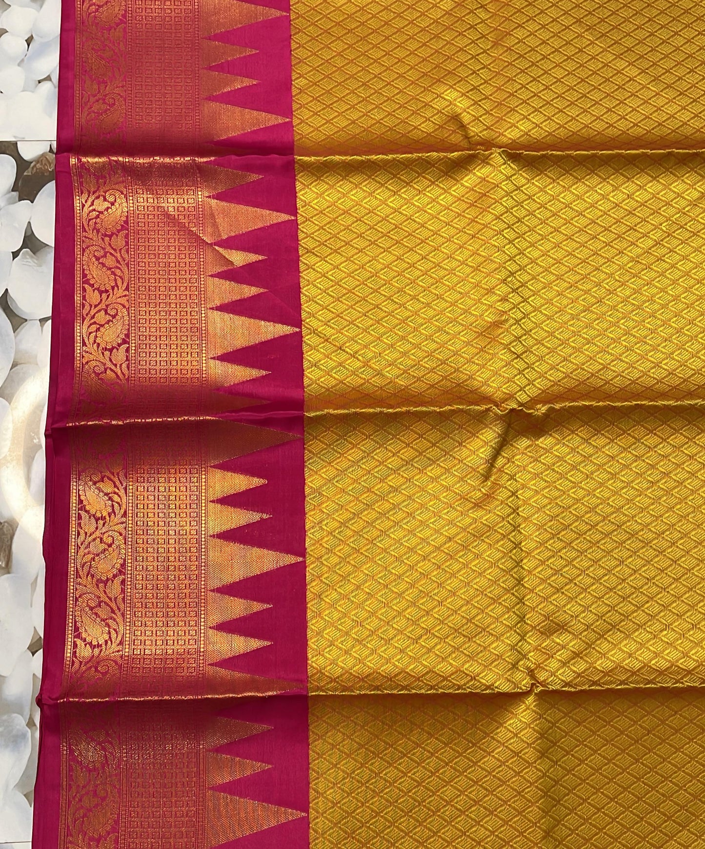 Kanchi Kora muslin Soft Silky Skirt Border Sarees