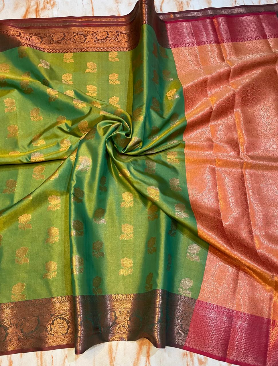 Trending Banarasi Soft Satin Silk Flower Pattern Gold Zari Weaving Traditional Sarees
