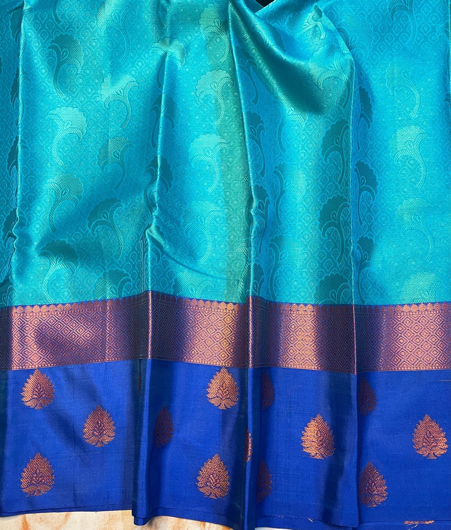 Sky blue With dark blue zari weaving skirt border kora muslin saree